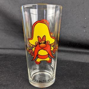 Vintage 1973 Pepsi Warner bros. Inc. Yosemite Sam glass